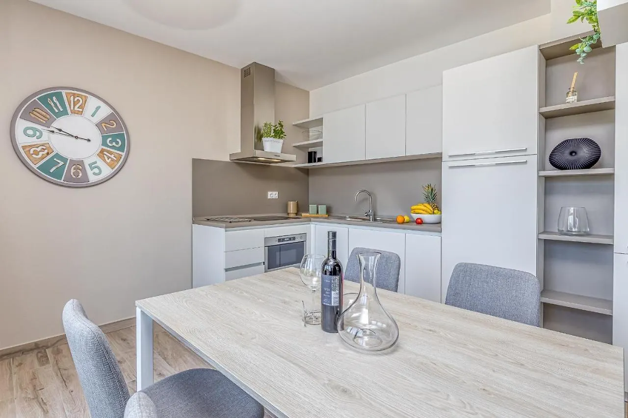 Apartment Stoja Pula