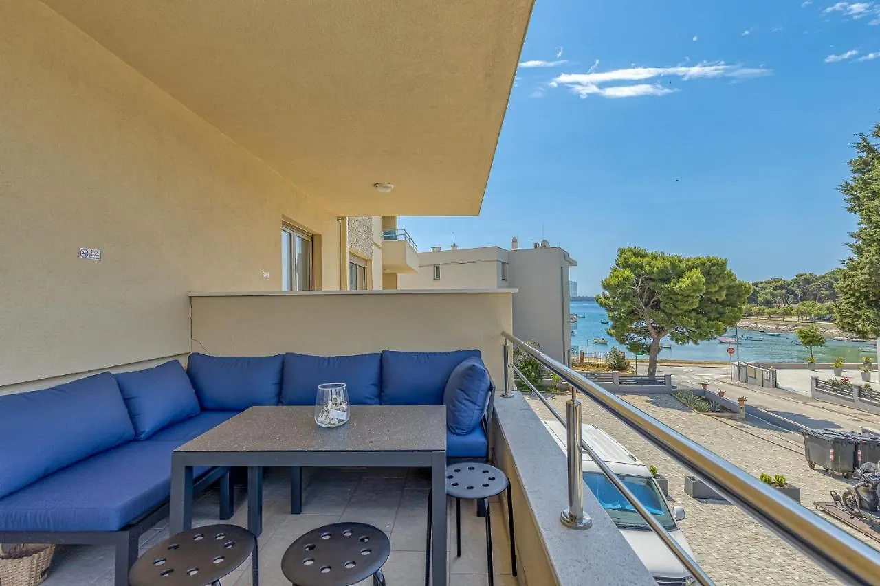 Apartment Stoja contacts