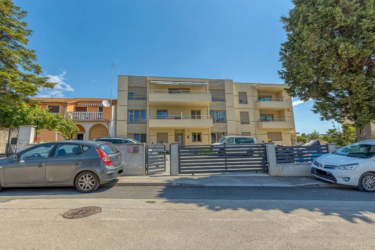 Apartment Stoja Pula